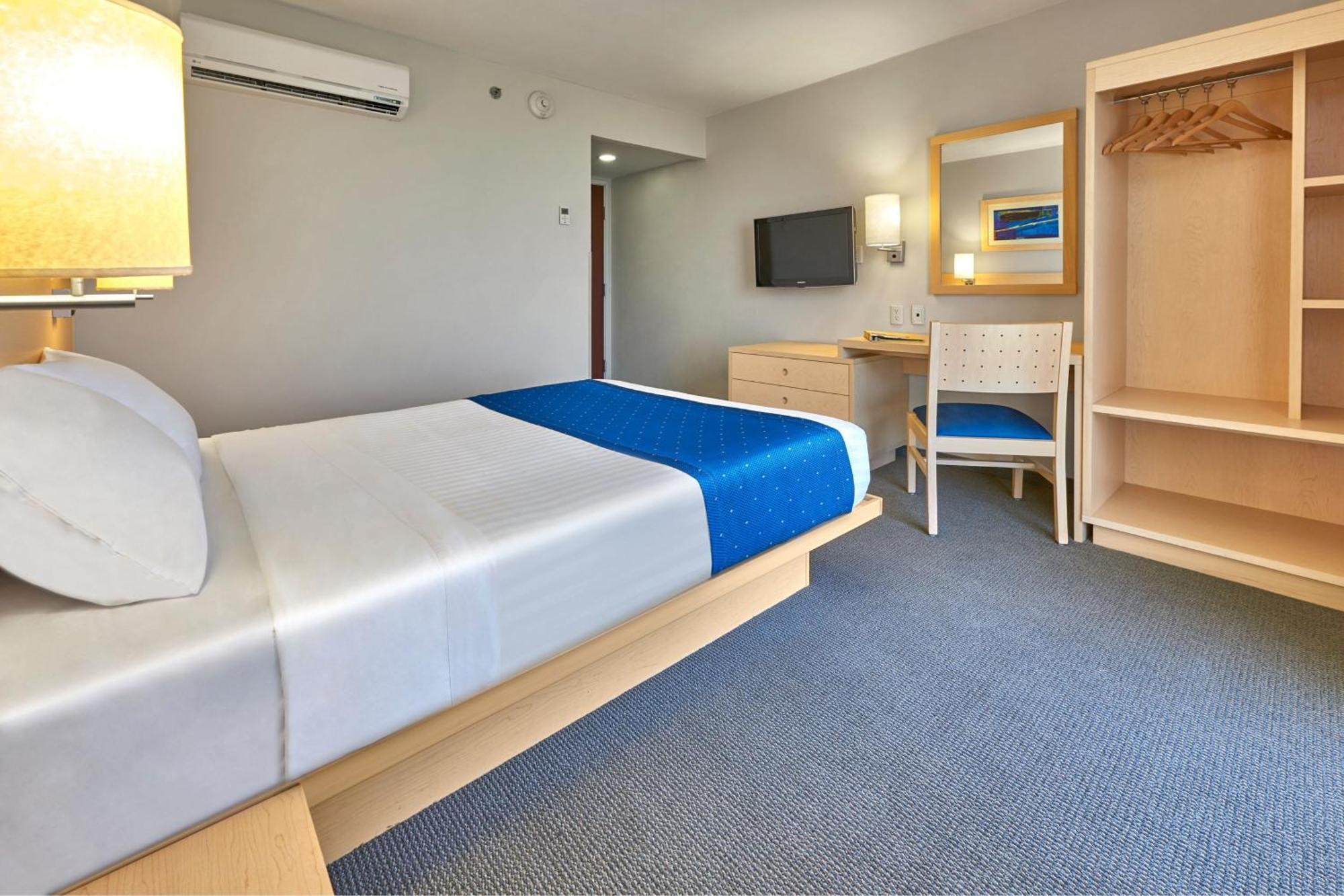 City Express By Marriott Puebla Finsa Экстерьер фото